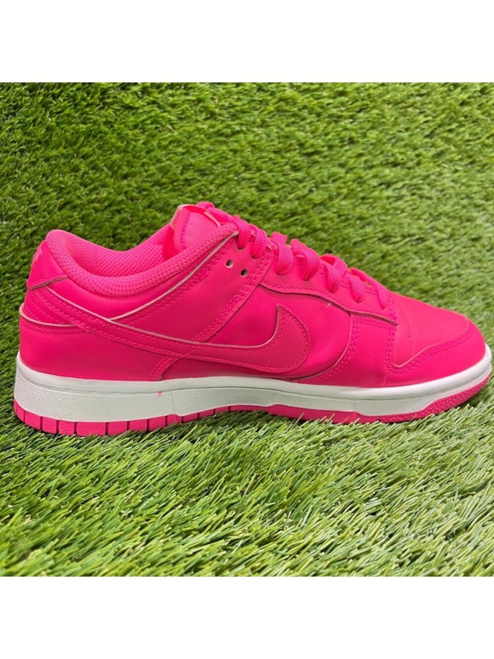 Nike Dunk Low Womens Size 8.5 Pink White Athletic Walking Leather Shoes Sneakers - Picture 4 of 10
